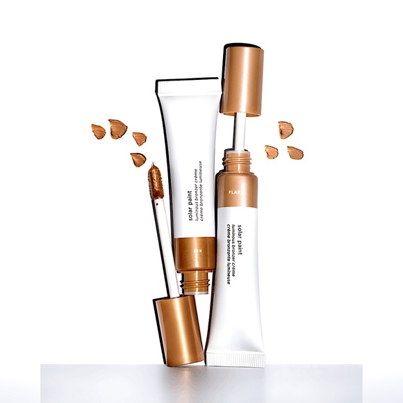 Glossier Solar Paint Luminous Bronzer Crème in Ray, 0.5 fl. Oz. / 13 mL. - Picture 15 of 16